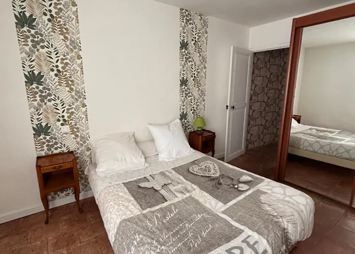 בית נופש Maison Odjas *